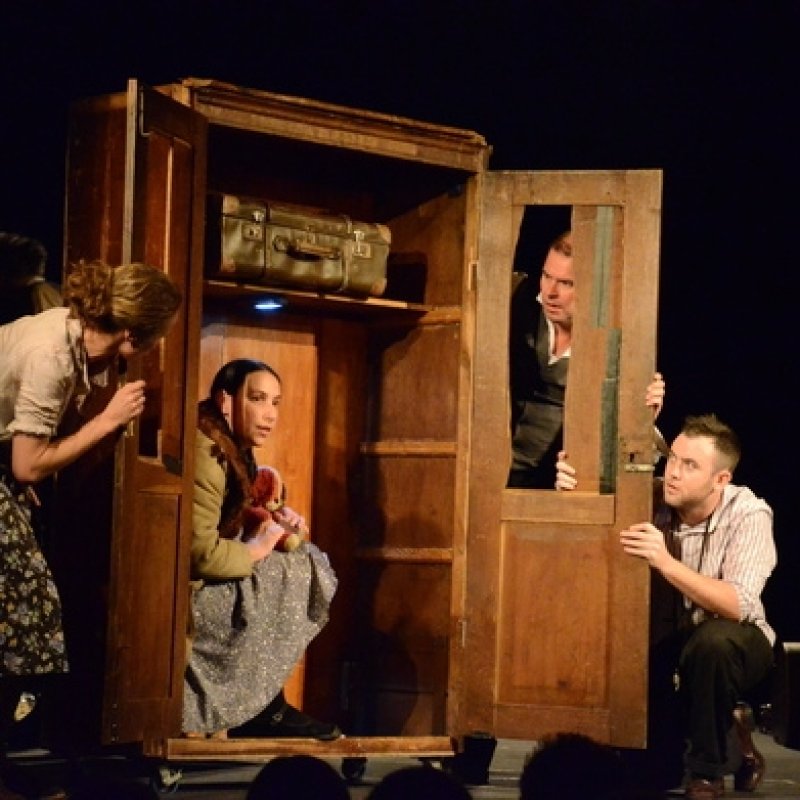 NIE theatre: The End of Everything Ever // DIVADLO DNEŠKA
